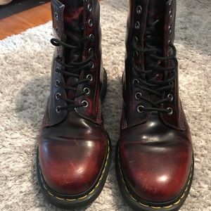 8 hole Dr Martens
